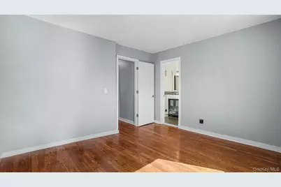 14962 Powells Cove Boulevard, Whitestone, NY 11357 - Photo 21