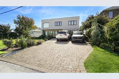 14962 Powells Cove Boulevard, Whitestone, NY 11357 - Photo 41