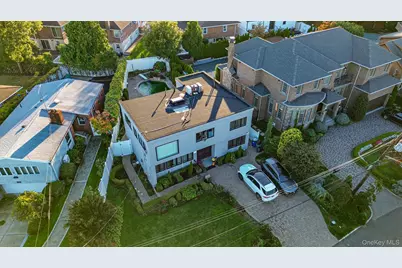 14962 Powells Cove Boulevard, Whitestone, NY 11357 - Photo 1