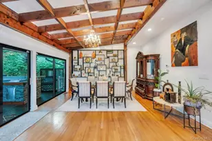 30 Fox Hollow Ridings Rd, Northport, NY 11768 - Photo 9