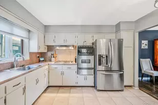 146-32 Willets Point Blvd, Whitestone, NY 11357 - Photo 25