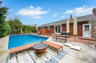 8 Lovell Rd, Hampton Bays, NY 11946 - Photo 3