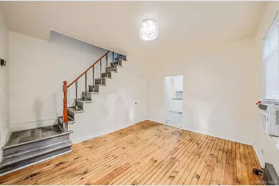 13015 129th Street, Ozone Park, NY 11420 - Photo 5