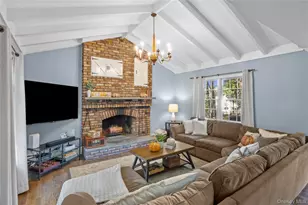 7 Shaker Hollow Rd, Setauket, NY 11733 - Photo 15