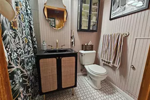 78-52 79th Ln, Glendale, NY 11385 - Photo 9