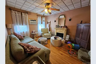 7852 79th Lane, Glendale, NY 11385 - Photo 3