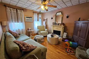 78-52 79th Ln, Glendale, NY 11385 - Photo 3