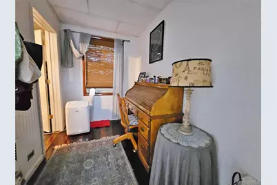 7852 79th Lane, Glendale, NY 11385 - Photo 17