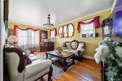 2801 Gunther Avenue, Bronx, NY 10469 - Photo 3