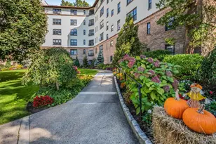 1273 North Ave, New Rochelle, NY 10804 - Photo 23