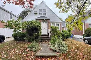 58-23 192nd St, Fresh Meadows, NY 11365 - Photo 1