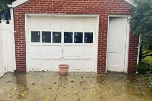 58-23 192nd St, Fresh Meadows, NY 11365 - Photo 19