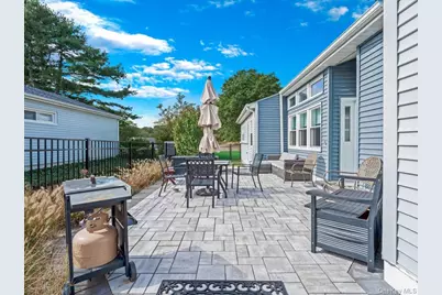 2 Limetree Drive, Manorville, NY 11949 - Photo 3