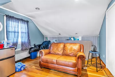 54 E 15th Street, Huntington Station, NY 11746 - Photo 13