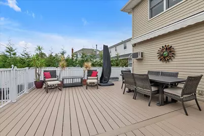 865 Third Avenue, Franklin Square, NY 11010 - Photo 25