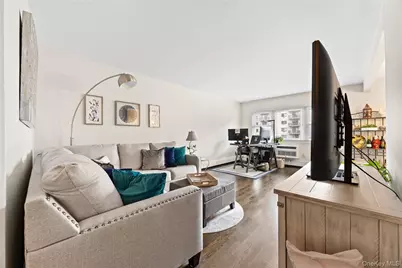 667 Pelham Rd. Road #B5, New Rochelle, NY 10805 - Photo 7