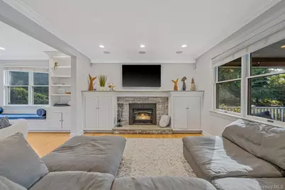 32A Vail Avenue, East Quogue, NY 11942 - Photo 5