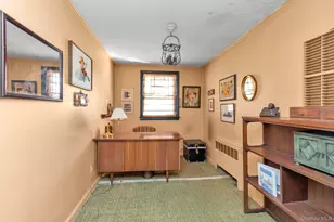 350 Paul Pl, West Hempstead, NY 11552 - Photo 11