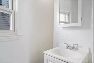 25 Marbledale Road #1, Tuckahoe, NY 10707 - Photo 9