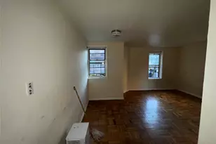 2255 Cruger Ave, Bronx, NY 10467 - Photo 9