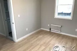 215 E Broadway, Long Beach, NY 11561 - Photo 17