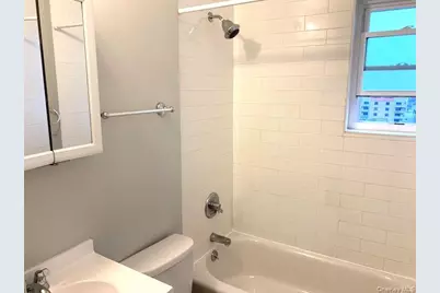 215 E Broadway #5A, Long Beach, NY 11561 - Photo 13