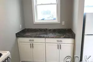 215 E Broadway, Long Beach, NY 11561 - Photo 23