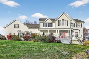 8 Alloway Crescent, Highland Mills, NY 10930 - Photo 3