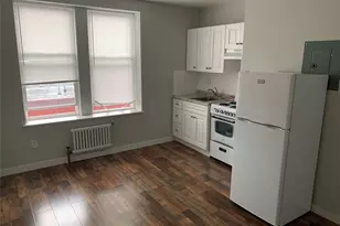 215 E Broadway, Long Beach, NY 11561 - Photo 9