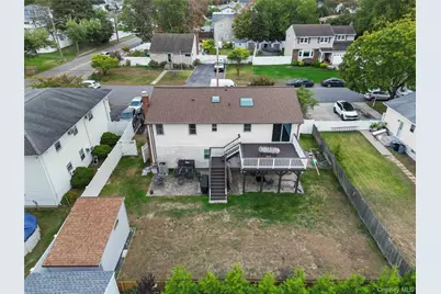 1259 America Avenue, West Babylon, NY 11704 - Photo 21