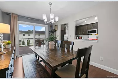 1259 America Avenue, West Babylon, NY 11704 - Photo 9