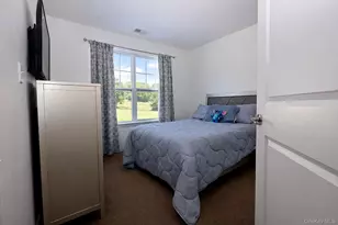 1404 Hawthorn Way, New Windsor, NY 12553 - Photo 35