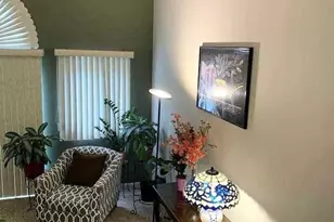 16 Linda Ln, New York, NY 10312 - Photo 3