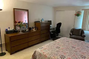 16 Linda Ln, New York, NY 10312 - Photo 11