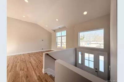 40 St George Drive, Shirley, NY 11967 - Photo 15