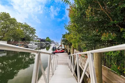 2863 Harbor Road, Merrick, NY 11566 - Photo 31