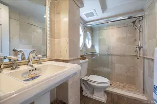 2863 Harbor Rd, Merrick, NY 11566 - Photo 21