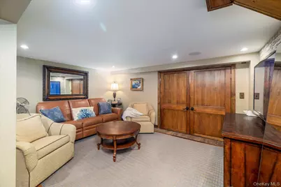 2863 Harbor Road, Merrick, NY 11566 - Photo 25