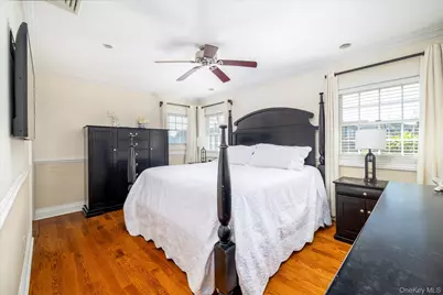 2863 Harbor Road, Merrick, NY 11566 - Photo 13