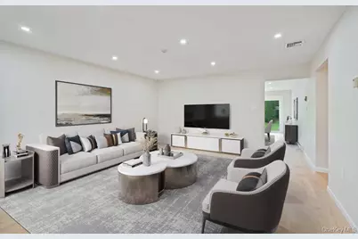 53 Freedom Lane, Coram, NY 11727 - Photo 5