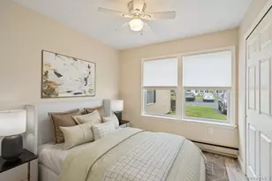 53 Freedom Ln, Coram, NY 11727 - Photo 13