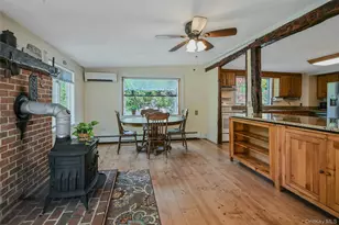 147 N Country Rd, Mount Sinai, NY 11766 - Photo 13