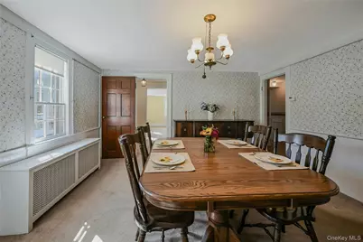 147 N Country Road, Mount Sinai, NY 11766 - Photo 5