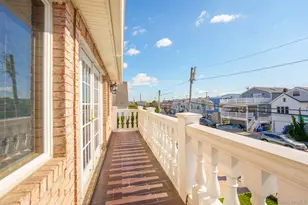 51 Bay St, Long Beach, NY 11561 - Photo 27