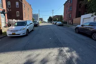 117 Renwick St, Newburgh, NY 12550 - Photo 17