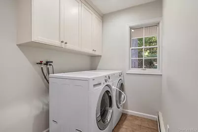 16 Tuxedo Drive, Melville, NY 11747 - Photo 9