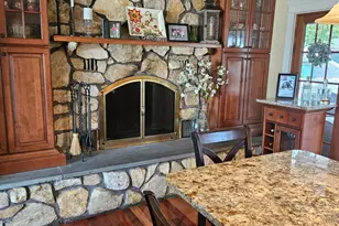 681 N Clinton Ave, Lindenhurst, NY 11757 - Photo 9