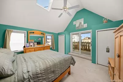 33 W 11th Road, Broad Channel, NY 11693 - Photo 7