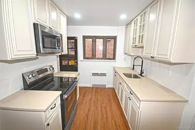 112-13 178th Street, Addisleigh Park, NY 11433 - Photo 13