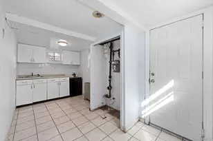 1163 Virginia Ave, Bronx, NY 10472 - Photo 21